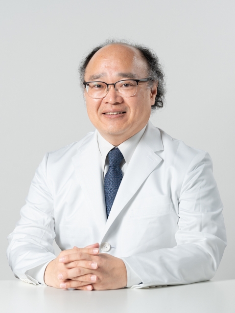 教授　庄司　文裕